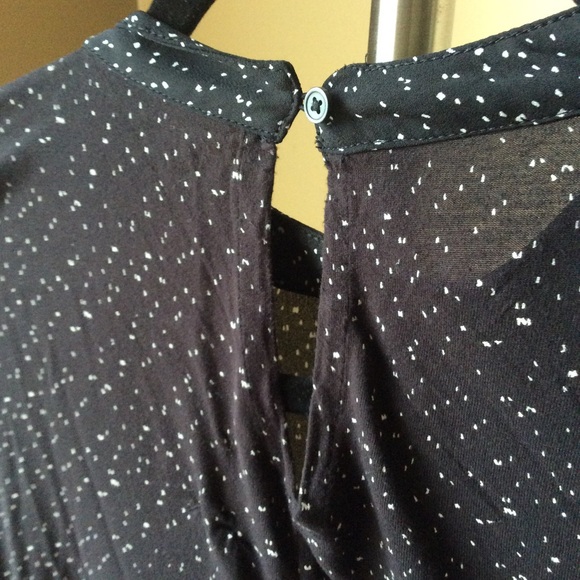 Dotted Top - Picture 2 of 2